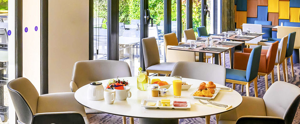 Novotel Beaune ★★★★ - Last Minute - A unique style and excellent facilities a few minutes from old Beaune. - Beaune, France