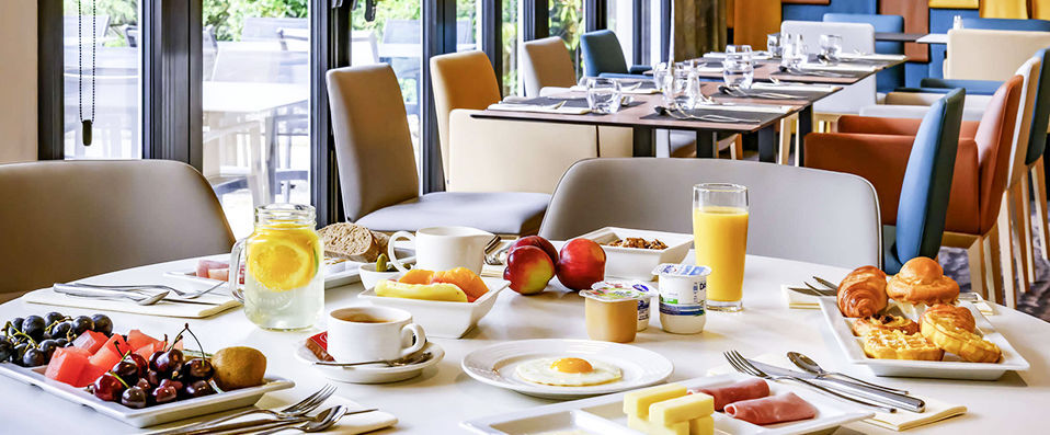 Novotel Beaune ★★★★ - Last Minute - A unique style and excellent facilities a few minutes from old Beaune. - Beaune, France