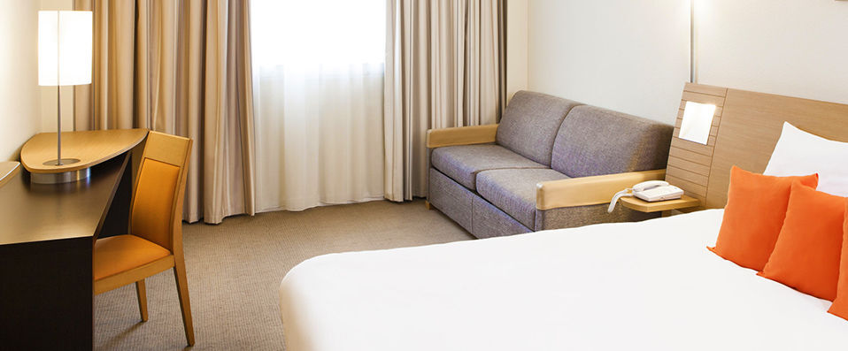 Novotel Nantes Centre Bord de Loire ★★★★ - Last Minute - Sleek style and a delicious restaurant conveniently close to Nantes and its attractions. - Nantes, France