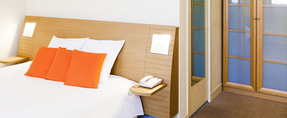 Novotel Nantes Centre Bord de Loire ★★★★ - Last Minute - Sleek style and a delicious restaurant conveniently close to Nantes and its attractions. - Nantes, France