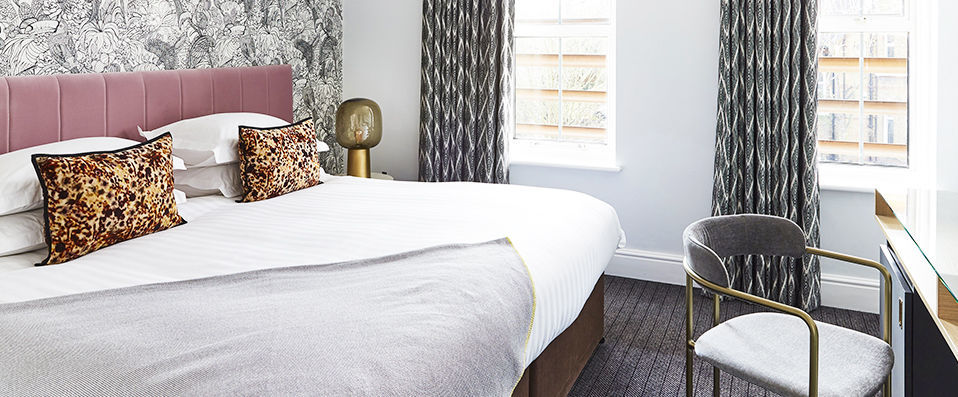 The Lodge Hotel Putney ★★★★ - Comfort and style in beautiful, leafy Putney. - London, United Kingdom