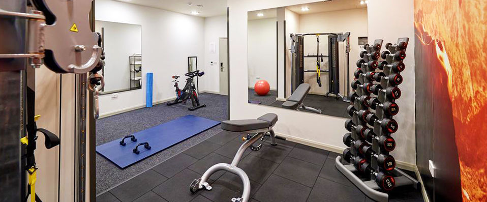 The Lodge Hotel Putney ★★★★ - Comfort and style in beautiful, leafy Putney. - London, United Kingdom