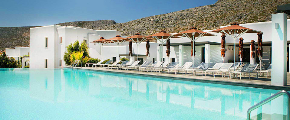 Anemi Hotel ★★★★★ - Contemporary luxury and design on a traditional Greek island - Folegandros, Greece