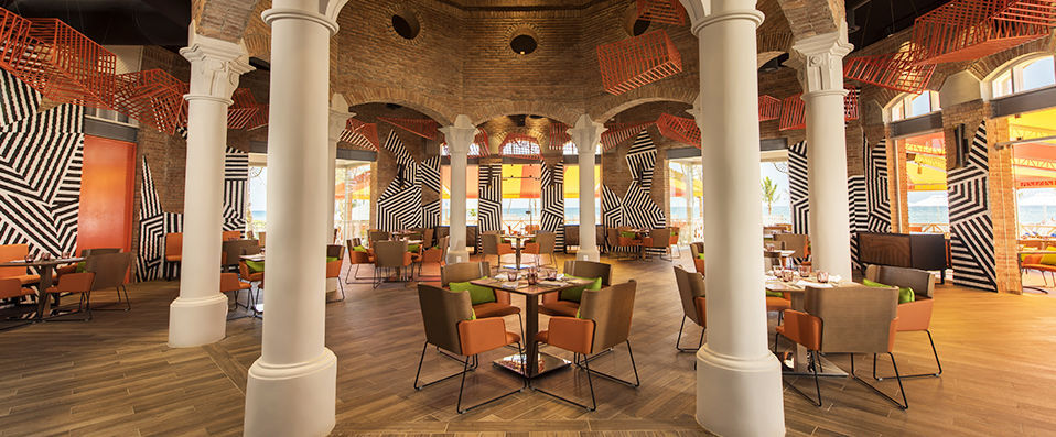 Nickelodeon Hotels & Resorts Punta Cana ★★★★★  - Gourmet All Inclusive by Karisma - Profitez d’un séjour hors du commun dans l’univers animé de Nickelodeon, l'idéal pour profiter en famille. - Punta Cana, Dominican Republic
