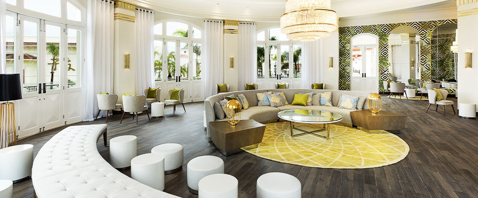 Nickelodeon Hotels & Resorts Punta Cana ★★★★★  - Gourmet All Inclusive by Karisma - Profitez d’un séjour hors du commun dans l’univers animé de Nickelodeon, l'idéal pour profiter en famille. - Punta Cana, Dominican Republic
