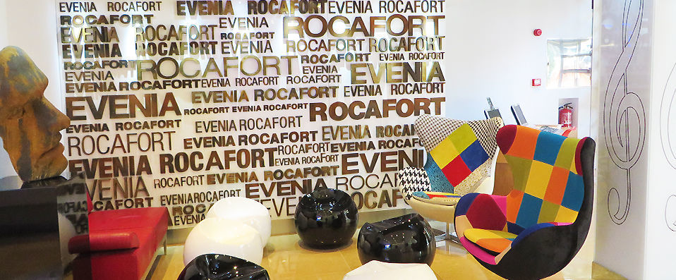 Evenia Rocafort - Stylish design and an excellent location in beautiful Barcelona. - Barcelona, Spain