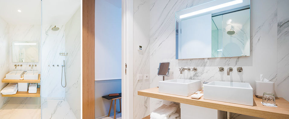 Les Bords De Mer ★★★★ - Sea centred luxury in a stylish setting. - Marseille, France