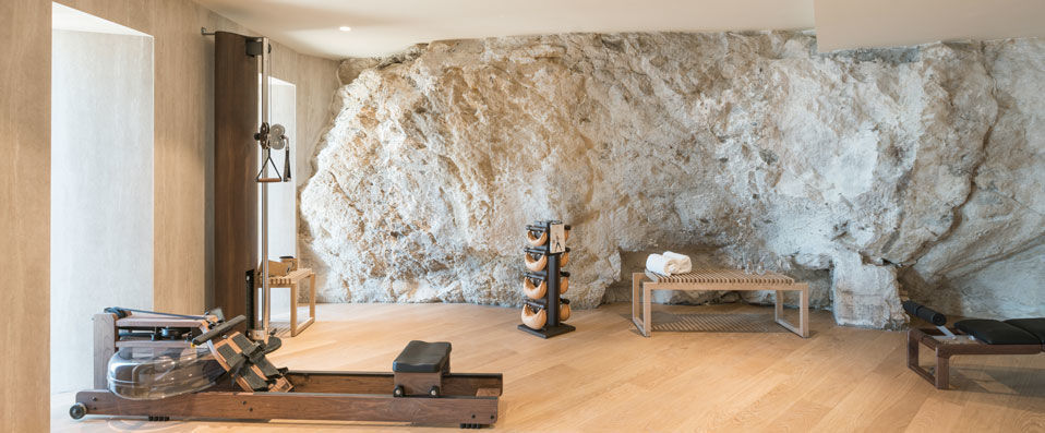 Les Bords De Mer ★★★★ - Sea centred luxury in a stylish setting. - Marseille, France