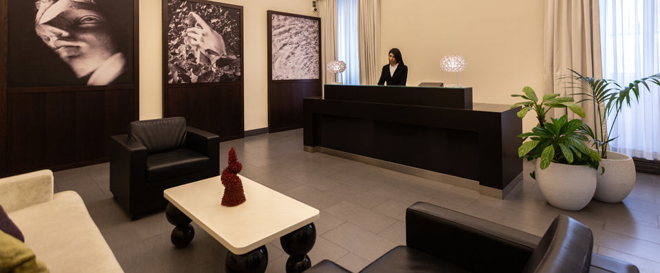 Palazzo Caracciolo Napoli MGallery by Sofitel ★★★★ - History and contemporary comforts combine for Neopolitan palatial elegance. - Naples, Italy