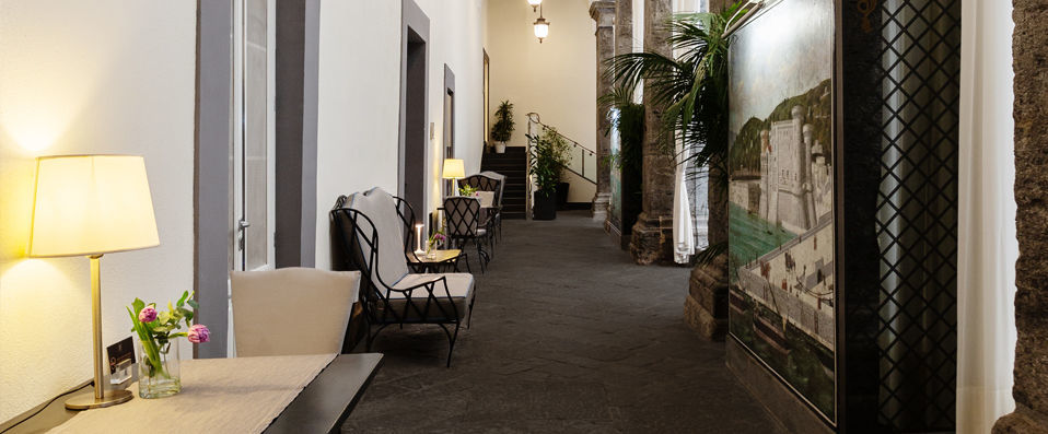 Palazzo Caracciolo Napoli MGallery by Sofitel ★★★★ - History and contemporary comforts combine for Neopolitan palatial elegance. - Naples, Italy