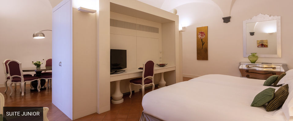 Palazzo Caracciolo Napoli MGallery by Sofitel ★★★★ - History and contemporary comforts combine for Neopolitan palatial elegance. - Naples, Italy