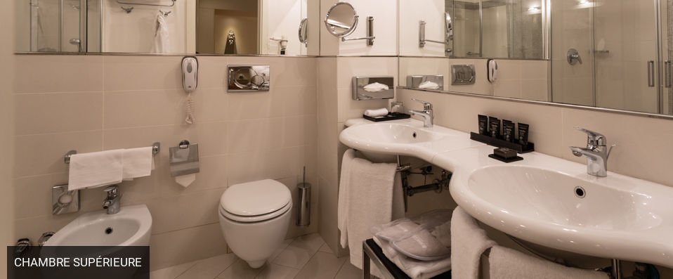 Palazzo Caracciolo Napoli MGallery by Sofitel ★★★★ - History and contemporary comforts combine for Neopolitan palatial elegance. - Naples, Italy
