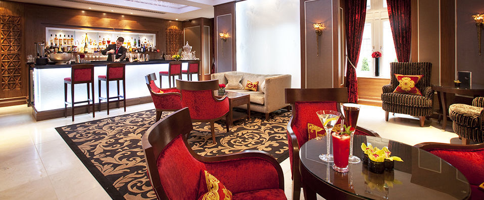 Royal Horseguards Hotel ★★★★★ Walking Tour & Thames River Cruise - Ornate Victorian decoration in an iconic London location. - London, United Kingdom