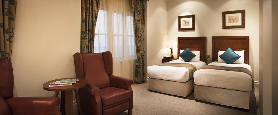 Royal Horseguards Hotel ★★★★★ Walking Tour & Thames River Cruise - Ornate Victorian decoration in an iconic London location. - London, United Kingdom