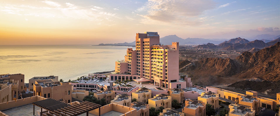 Fairmont Fujairah Beach Resort ★★★★★ - Fairmont luxury on the dramatic landscape of the UAE’s east coast. - Fujairah, United Arab Emirates