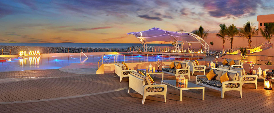 Fairmont Fujairah Beach Resort ★★★★★ - Escapade de luxe dans l’un des Émirats les plus secrets. - Fujairah, Émirats arabes unis