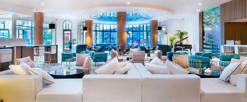 Le Meridien Abu Dhabi ★★★★★ - Quintessential Abu Dhabi luxury in an iconic setting. - Abu Dhabi, United Arab Emirates