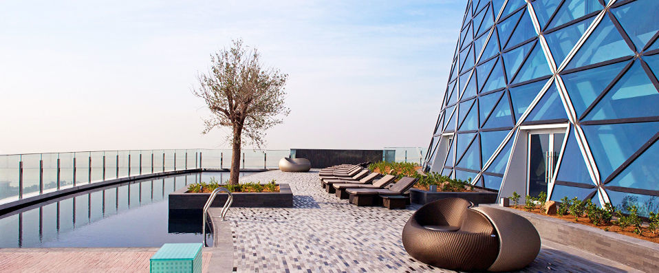 Andaz Capital Gate Abu Dhabi - a concept by Hyatt ★★★★★ - Luxe & modernité : une adresse design à Abou Dhabi. - Abou Dhabi, Émirats arabes unis