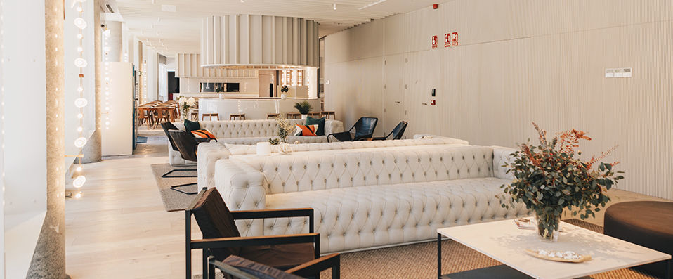 Ona Hotels Terra - The ideal contemporary Barcelona base by the trendy Plaza España. - Barcelona, Spain