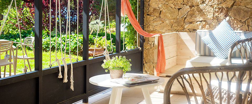 Hotel Alga ★★★★ - Seaside sanctuary minutes from one of Spain’s prettiest bays. - Costa Brava, Spain