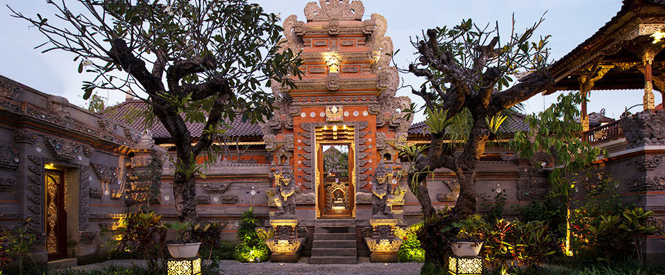 Dwaraka The Royal Villas ★★★★ - Discover Royal Balinese architecture nestled in rice fields in bustling Ubud. - Ubud, Indonesia