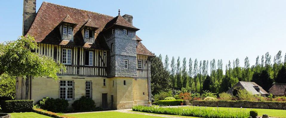 Les Manoirs des portes de Deauville ★★★★ - Boutique style luxury in a Norman manor house. - Normandy, France