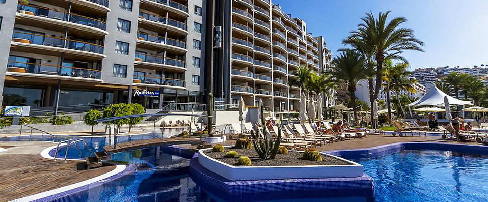 Radisson Blu Resort & Spa Gran Canaria ★★★★★ - An excellent location and luxurious design in lively Gran Canaria. - Gran Canaria, Spain