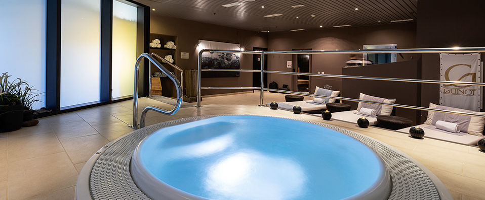 Radisson Blu Resort & Spa Gran Canaria ★★★★★ - An excellent location and luxurious design in lively Gran Canaria. - Gran Canaria, Spain