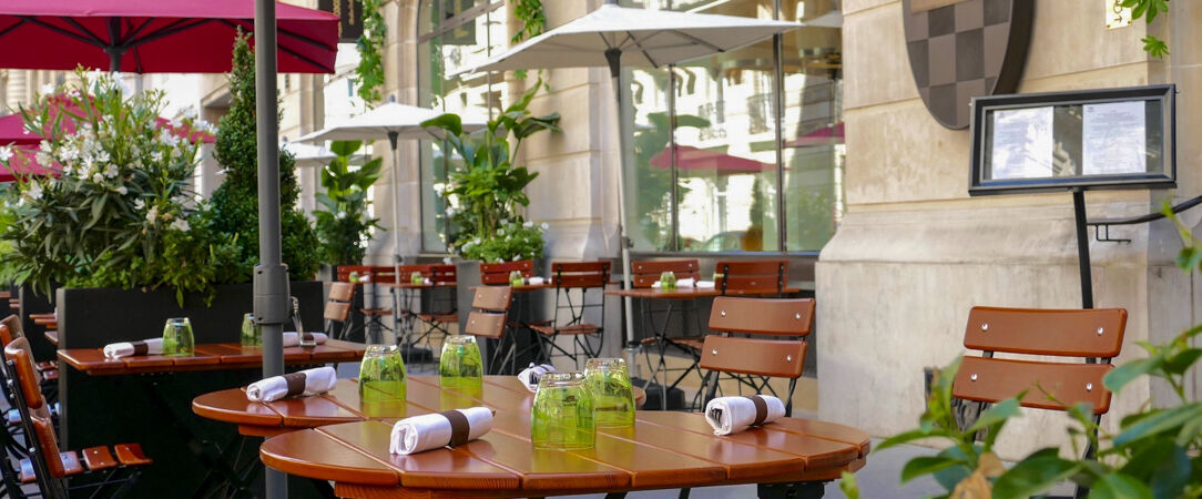 Sofitel Paris Arc de Triomphe ★★★★★ - Adresse élégante et bistronomique dans l’écrin prestigieux des Champs-Élysées. - Paris, France