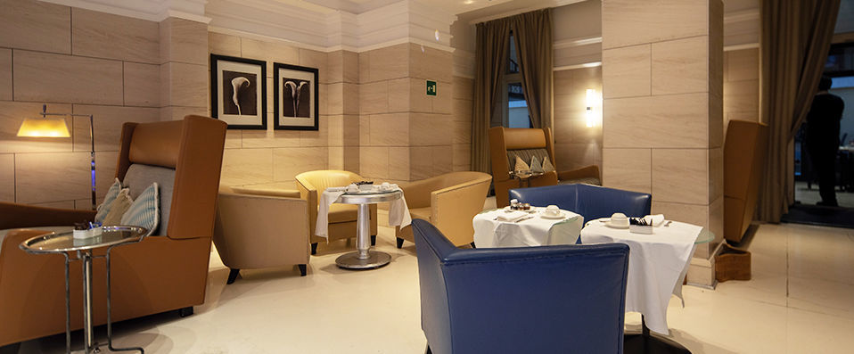 Luxe Rose Garden Hotel ★★★★ - Sophisticated design and spa located in a rose garden in Rome. - Rome, Italy