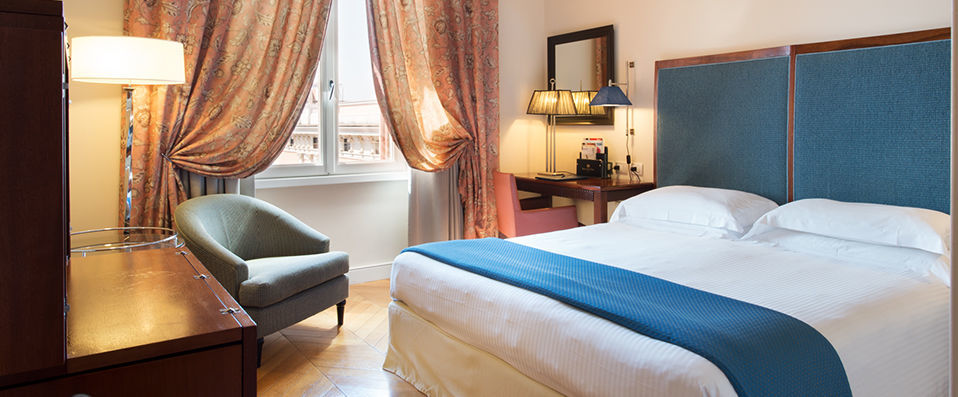 Luxe Rose Garden Hotel ★★★★ - Sophisticated design and spa located in a rose garden in Rome. - Rome, Italy