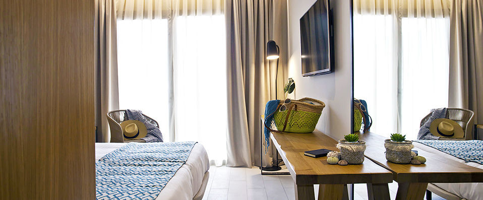 Ona Hotels Sóller Bay - Adults Only ★★★★ - Sample Mallorca’s laid-back lifestyle with views over Soller Bay. - Palma de Mallorca, Spain