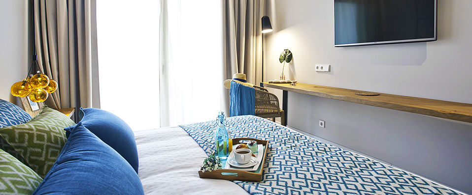 Ona Hotels Sóller Bay - Adults Only ★★★★ - Sample Mallorca’s laid-back lifestyle with views over Soller Bay. - Palma de Mallorca, Spain