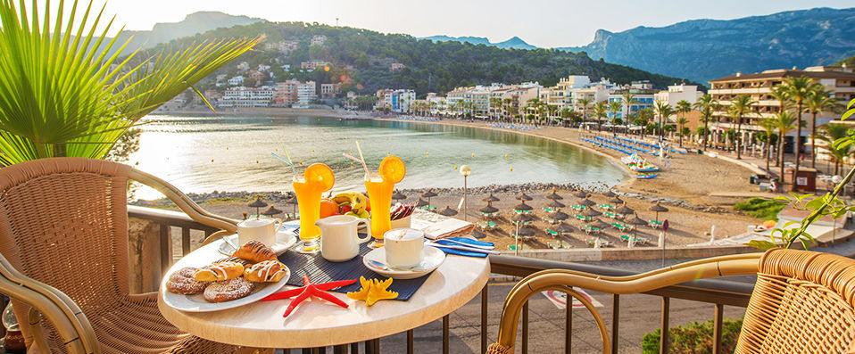 Ona Hotels Sóller Bay - Adults Only ★★★★ - Sample Mallorca’s laid-back lifestyle with views over Soller Bay. - Palma de Mallorca, Spain