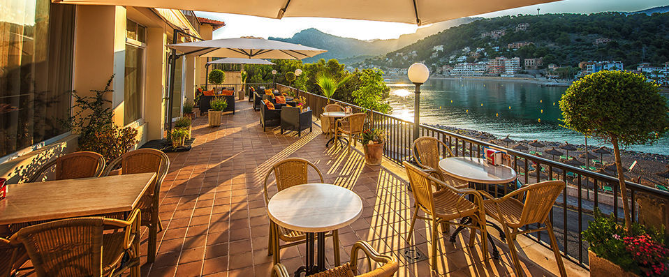 Ona Hotels Sóller Bay - Adults Only ★★★★ - Sample Mallorca’s laid-back lifestyle with views over Soller Bay. - Palma de Mallorca, Spain