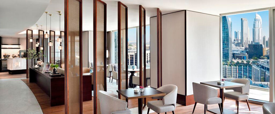 Address Sky View ★★★★★ - Luxurious hotel boasting panoramic city views and unparalleled opulence. - Dubai, United Arab Emirates