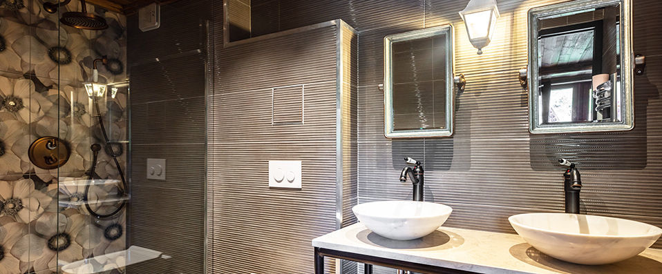 Chalet Raven ★★★★ - Une expérience exceptionnelle des Alpes depuis un chalet intime. <b>Demi-pension incluse ! </b> - Tignes, France