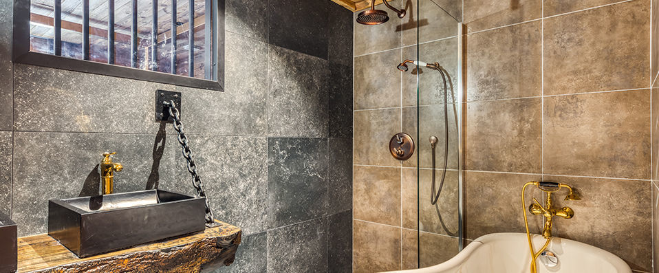 Chalet Raven ★★★★ - Une expérience exceptionnelle des Alpes depuis un chalet intime. <b>Demi-pension incluse ! </b> - Tignes, France