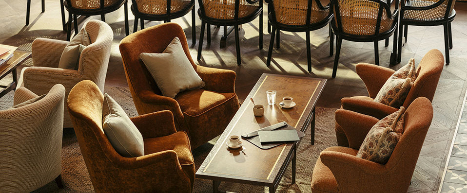 The Hoxton Southwark ★★★★ - An opulent five-star hotel near the capital’s main attractions. - London, United Kingdom