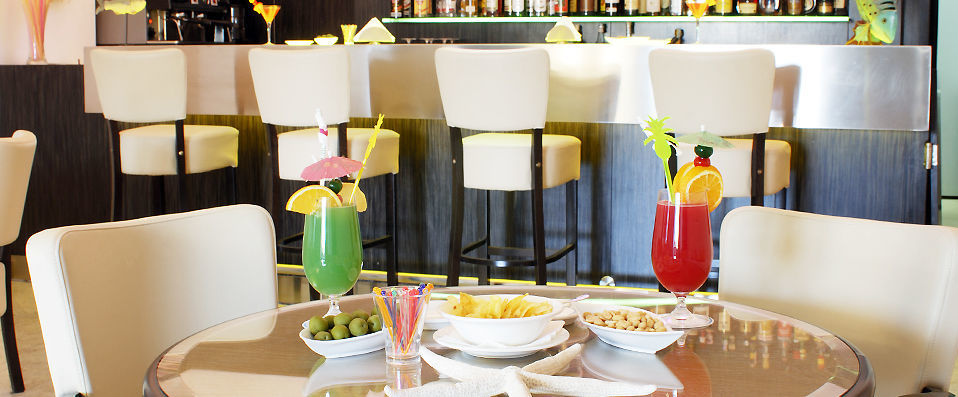 Hotel Villa Carolina ★★★★ - Discover the Italian ‘dolce vita’ during a peaceful retreat. - Naples, Italy