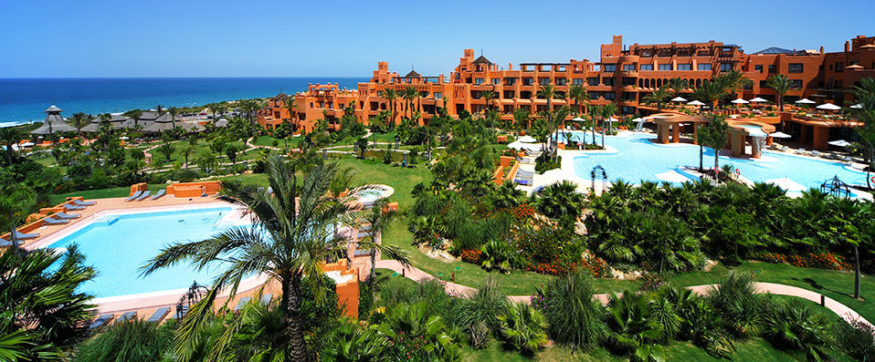 Royal Hideaway Sancti Petri by Barceló Hotel Group ★★★★★ - An oasis of sun, sea and luxury under the Mediterranean sun. - Costa de la Luz, Spain