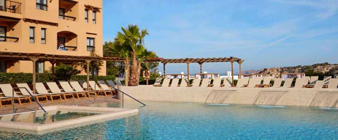 Insotel Club Tarida Playa ★★★★ - Écrin familial face à Cala Tarida, entre farniente & soleil. - Ibiza, Spain