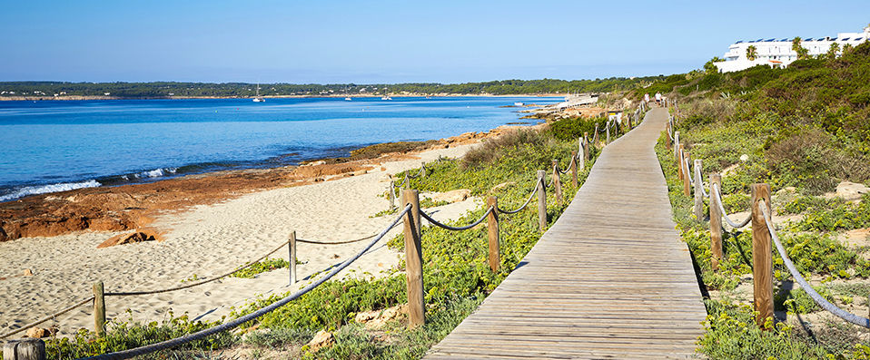 Insotel Hotel Formentera Playa ★★★★ - Pur moment de bien-être en bord de plage à Formentera. - Formentera, Espagne