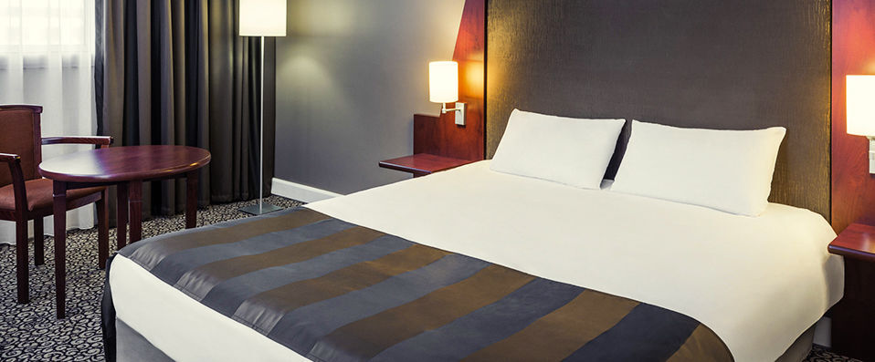 Mercure Paris-Val-de-Fontenay ★★★★ - Dernière minute - A modern getaway to the peaceful Parisienne suburb of Fontenay-sous-Bois. - Fontenay-sous-Bois, France