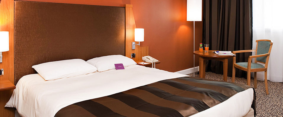 Mercure Paris-Val-de-Fontenay ★★★★ - Dernière minute - Confort & élégance à mi-chemin entre Paris & Disneyland. - Fontenay-sous-Bois, France