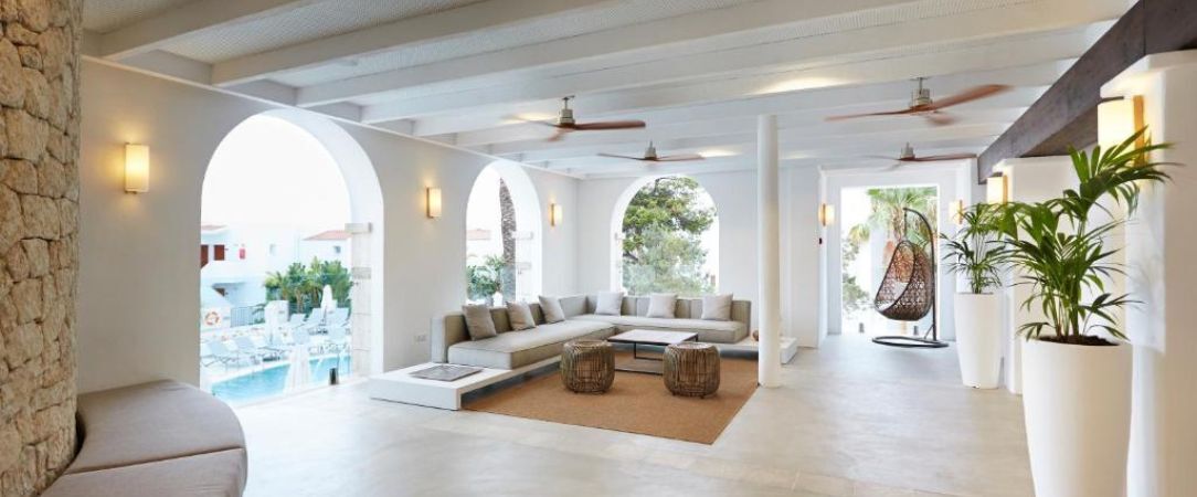 Insotel Tarida Beach Resort ★★★★★ - Une parenthèse cinq étoiles en bord de mer, à Ibiza, en formule All Inclusive. - Ibiza, Espagne