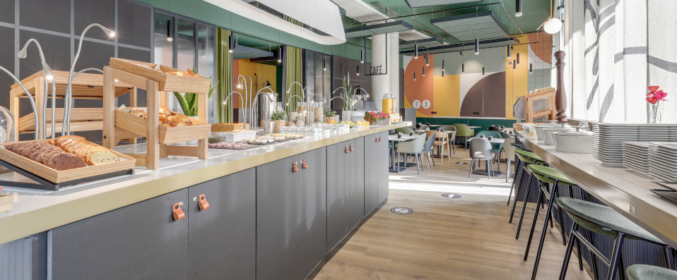 Novotel Paris Gare de Lyon ★★★★ - A luxurious base for the perfect Parisian getaway - Paris, France