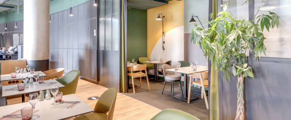 Novotel Paris Gare de Lyon ★★★★ - A luxurious base for the perfect Parisian getaway - Paris, France