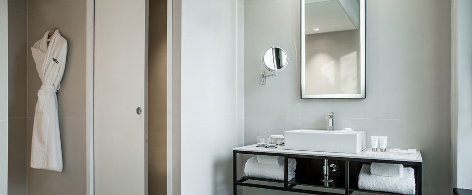 Hôtel Louvre Lens ★★★★ - Dernière minute - Escapade étoilée au cœur du bassin minier de Lens. - Lens, France