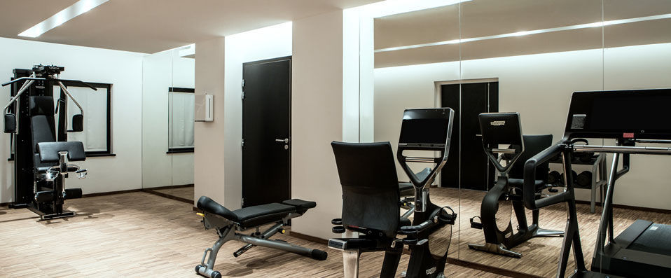 Hôtel Louvre Lens ★★★★ - Dernière minute - Escapade étoilée au cœur du bassin minier de Lens. - Lens, France